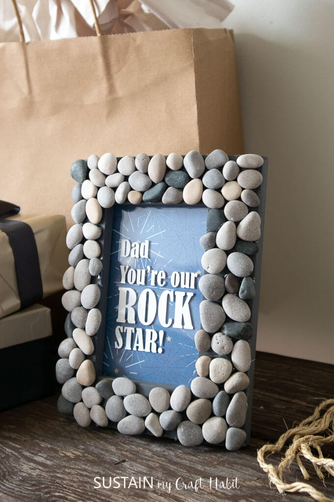 Rock photo frame