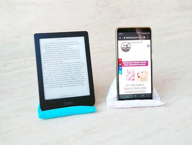 DIY phone pillow stand