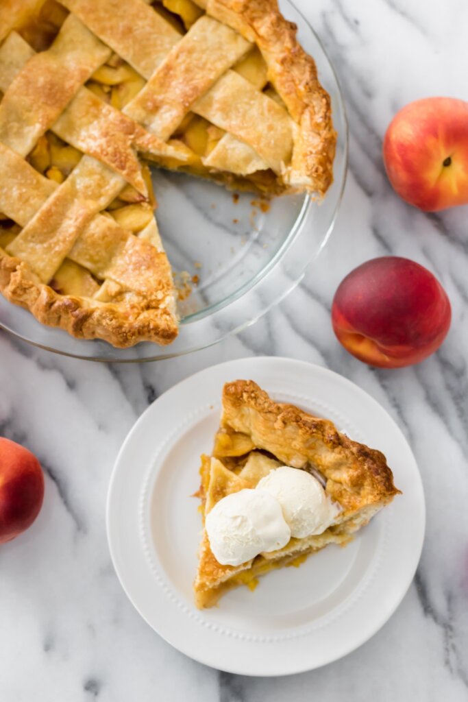 Gingered peach pie