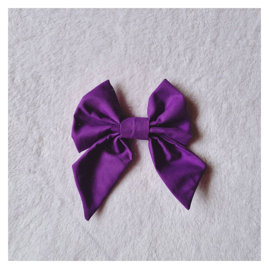 Purple bowtie