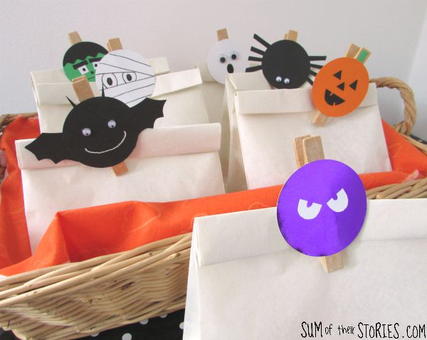 Gift bag toppers