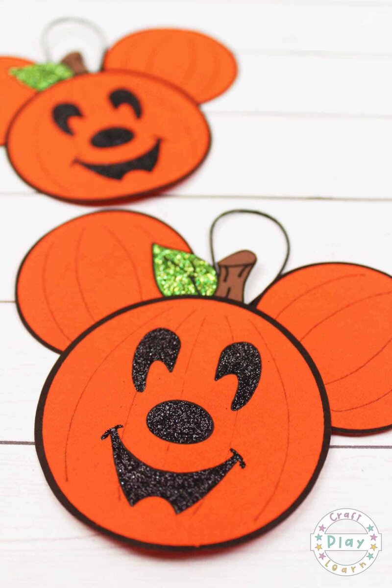 20+ Halloween Crafts for Adults: Perfect for Gifts, Decor & Fun!