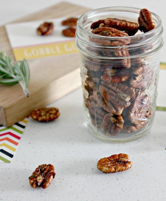 Savory spiced pecans