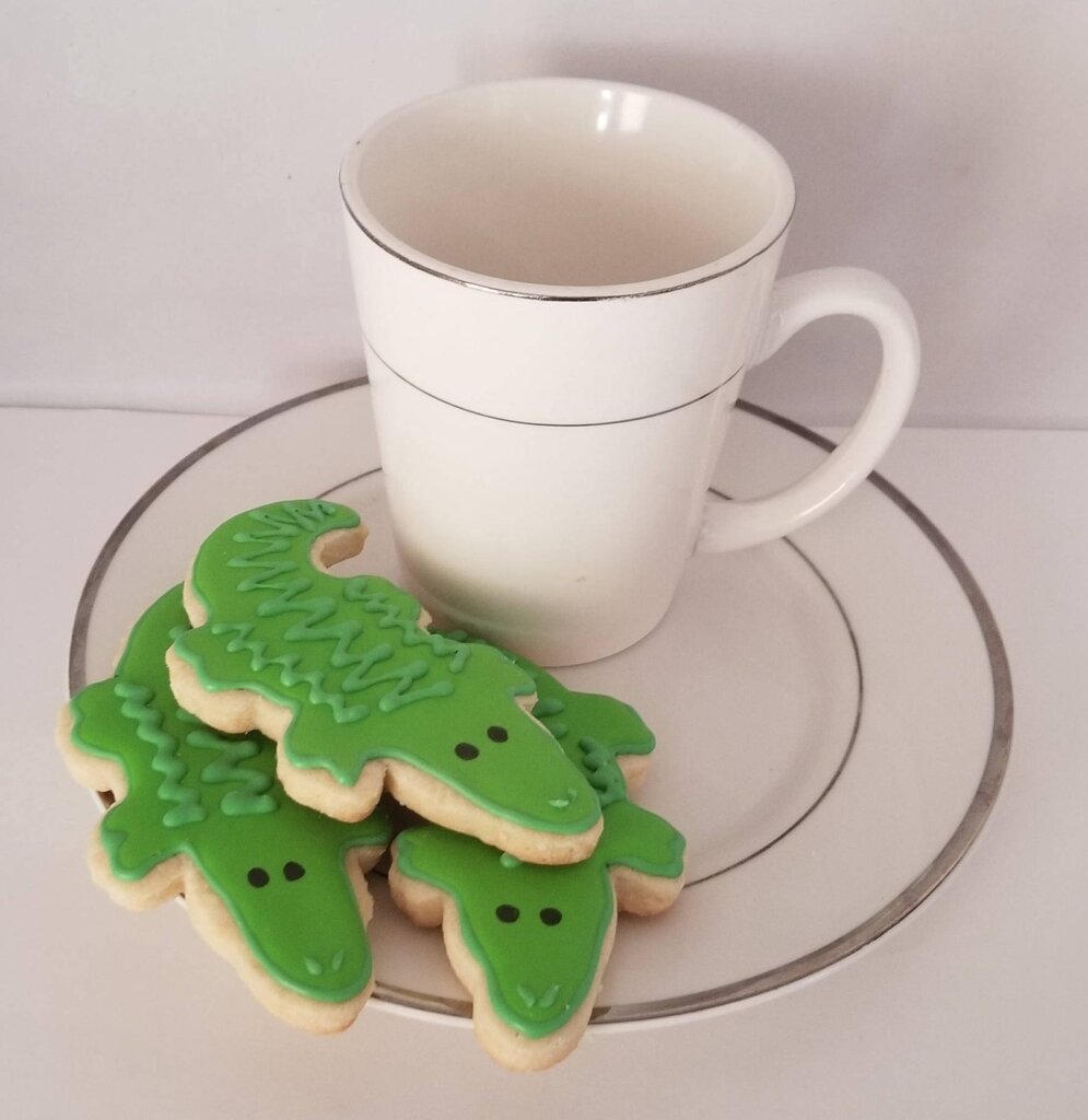Alligator sugar cookies