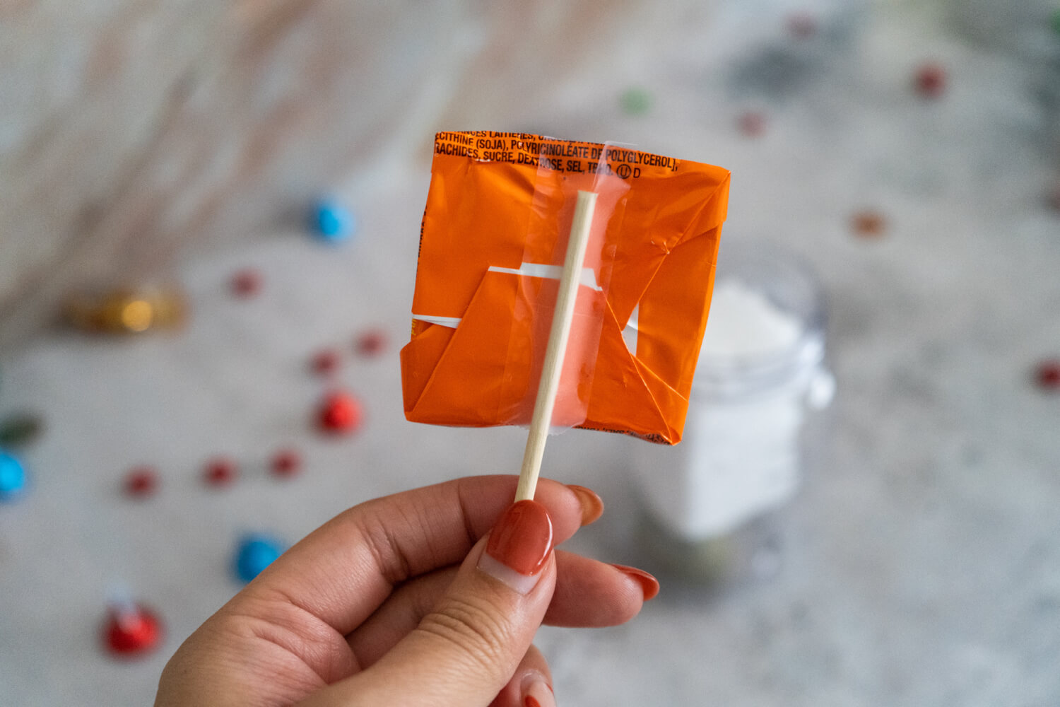 How to Make a Mason Jar Candy Bouquet (Step by Step!)
