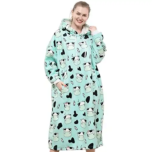 This Cozy Cow Wearable Blanket